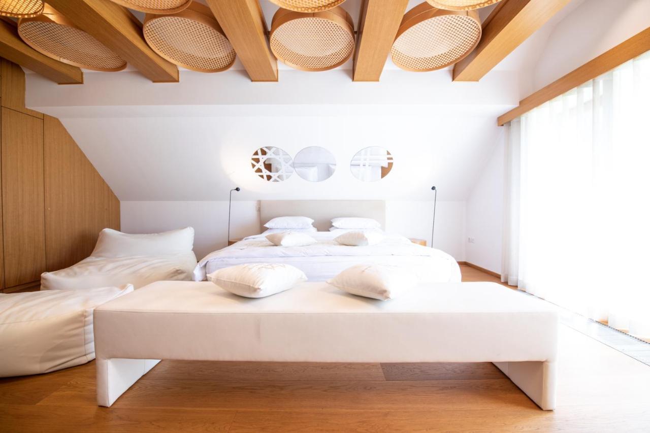 Skrabceva Domacija Hotell Ribnica Exteriör bild