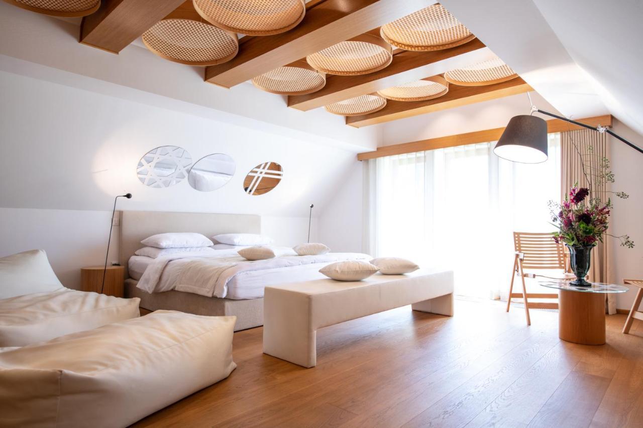 Skrabceva Domacija Hotell Ribnica Exteriör bild